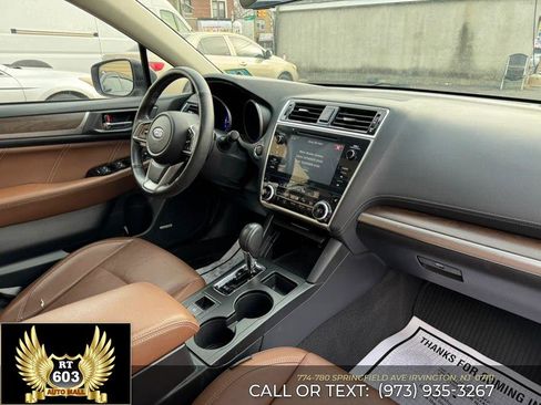Used 2018 Subaru Outback 3.6R Touring image 20