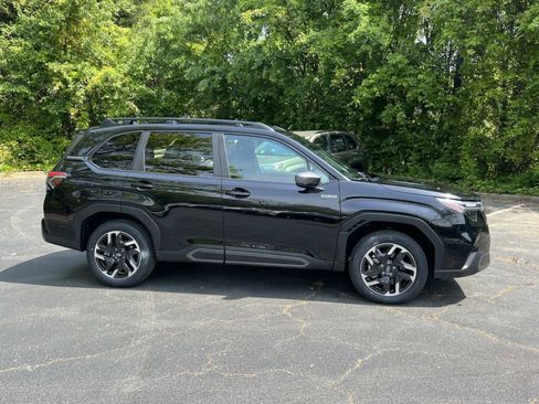 New 2026 Subaru Forester Limited AWD/4WD image 8