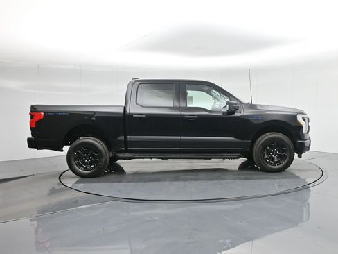 New 2025 Ford F150 Lightning XLT image 28