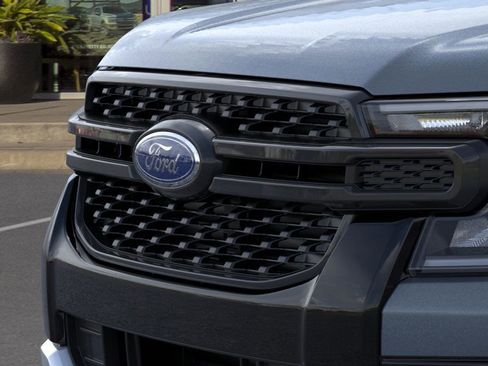 New 2025 Ford Ranger XLT w/ Equipment Group 301A High image 39