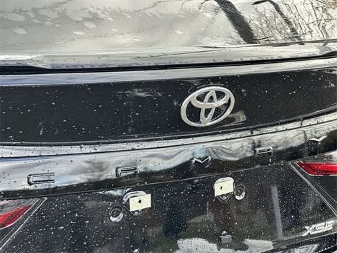 Used 2025 Toyota Camry XSE image 18