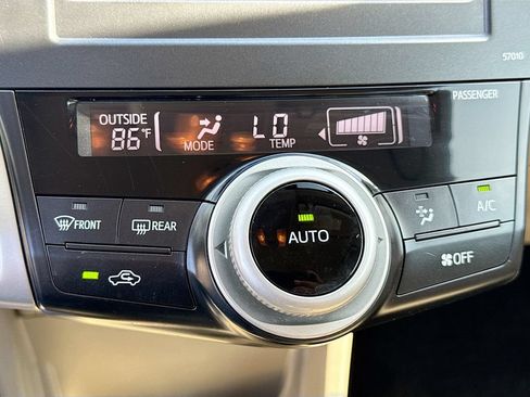 Used 2012 Toyota Prius V Two FWD image 17
