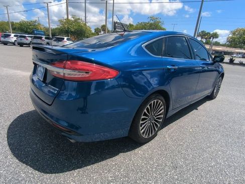 Used 2017 Ford Fusion Titanium FWD image 5