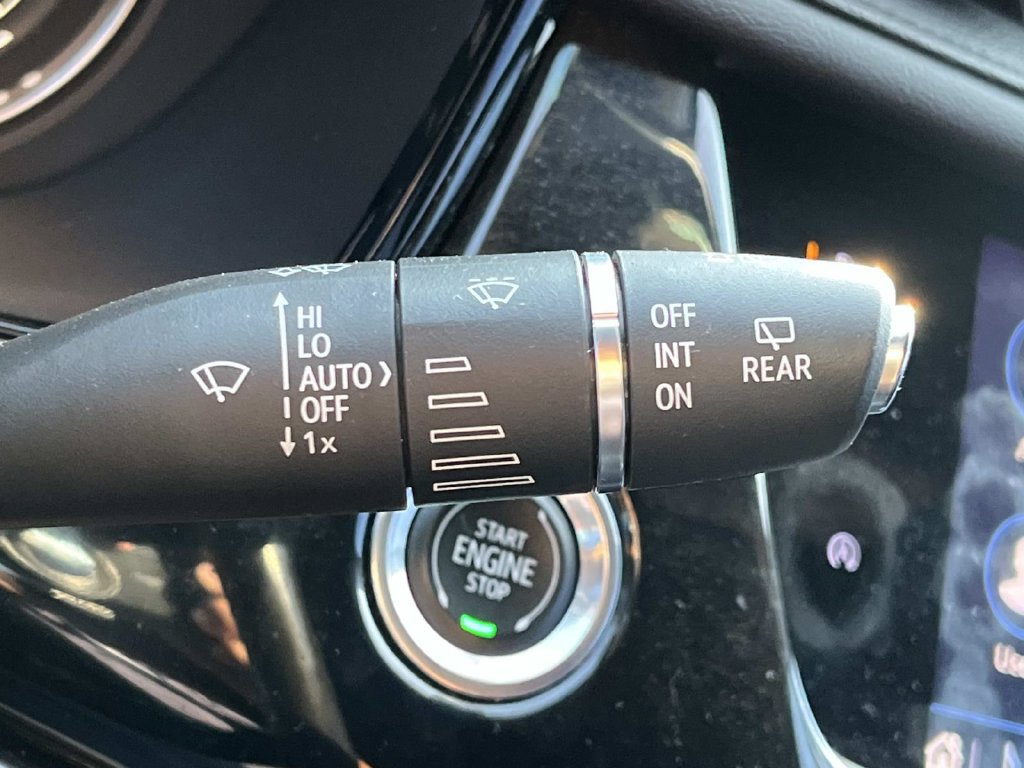 Used 2021 Cadillac XT6 Premium Luxury FWD image 45
