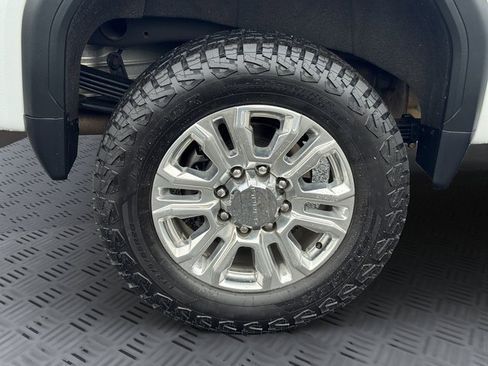 Used 2022 GMC Sierra 2500 Denali w/ Denali Ultimate Package image 31