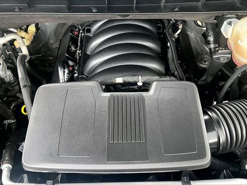 Used 2023 Chevrolet Tahoe RST RWD image 33