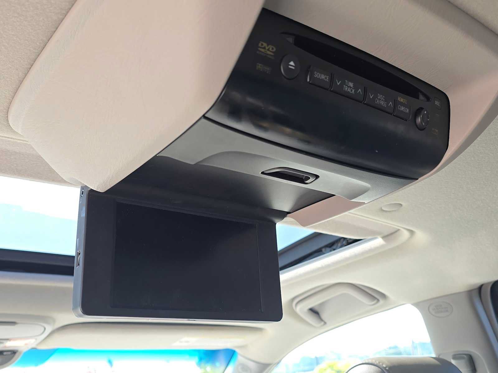 Used 2005 Toyota Sienna XLE Limited w/ XLE Limited Pkg 1 FWD image 21