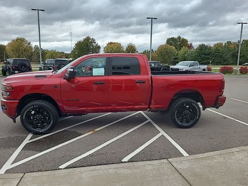 New 2026 RAM 2500 Big Horn AWD/4WD image 5