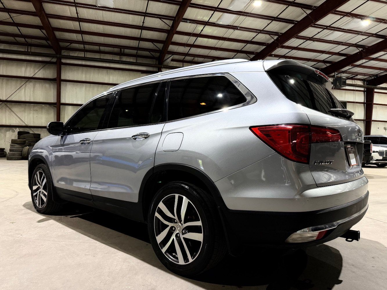 Used 2018 Honda Pilot Elite image 7