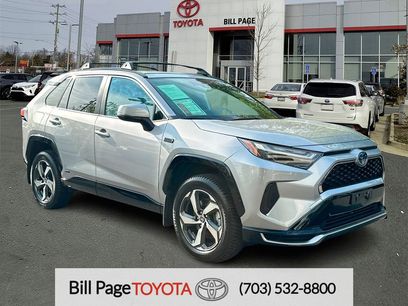 Used 2022 Toyota RAV4 SE w/ Weather & Moonroof Package