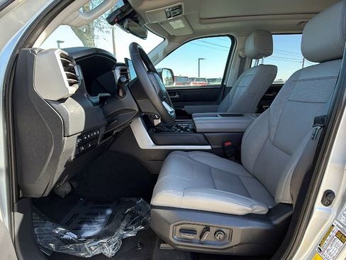 Used 2023 Toyota Tundra Limited w/ Power Package image 15