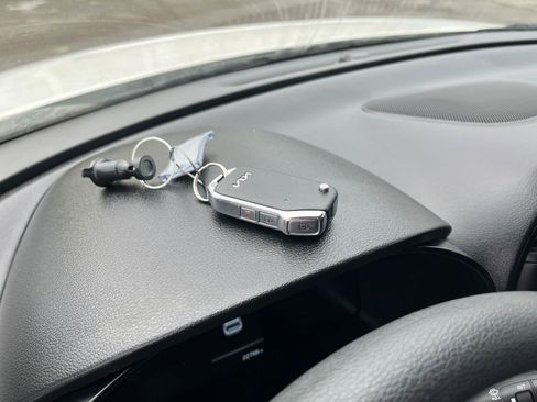 Used 2025 Kia Soul LX w/ LX Technology Package image 20