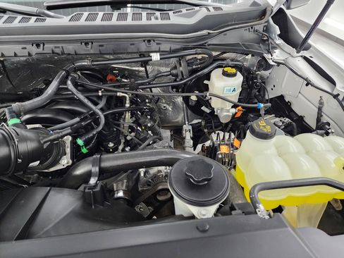 Used 2024 Ford F250 XLT image 17