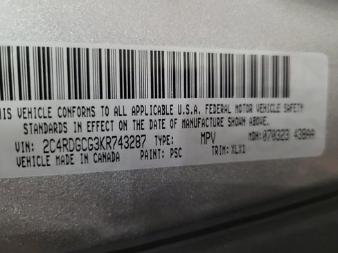 Used 2019 Dodge Grand Caravan SXT image 33