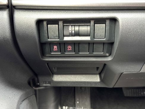 Used 2023 Subaru Crosstrek 2.0i Premium w/ Special Edition image 14