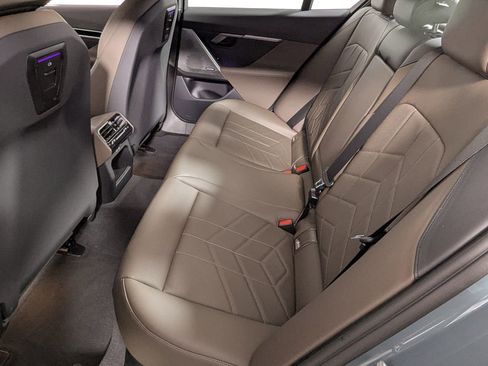 Used 2025 BMW 530i xDrive w/ Premium Package image 45