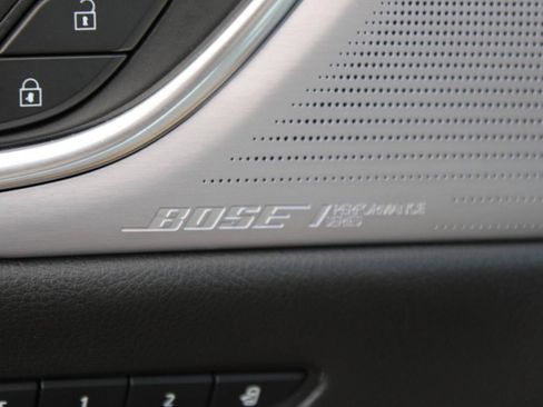 Used 2020 Cadillac XT6 Premium Luxury w/ Platinum Package AWD/4WD image 8