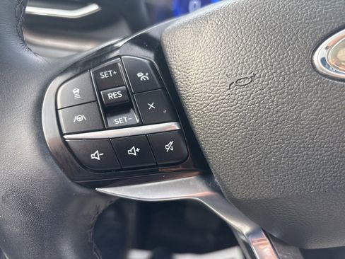 Used 2022 Ford Explorer Platinum w/ Equipment Group 601A image 13