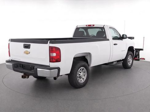 Used 2010 Chevrolet Silverado 2500 W/T w/ Snow Plow Prep Package AWD/4WD image 4