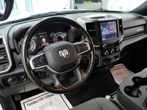 Used 2024 RAM 2500 Big Horn AWD/4WD image 12