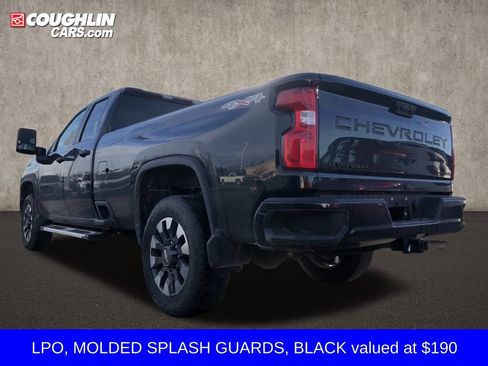 Used 2021 Chevrolet Silverado 2500 Custom w/ Custom Value Package image 6