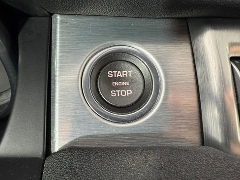 Used 2013 Land Rover Range Rover Evoque Pure Premium w/ Pure Premium Pkg image 18