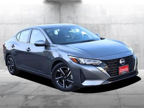 Certified 2025 Nissan Sentra SV FWD image 2
