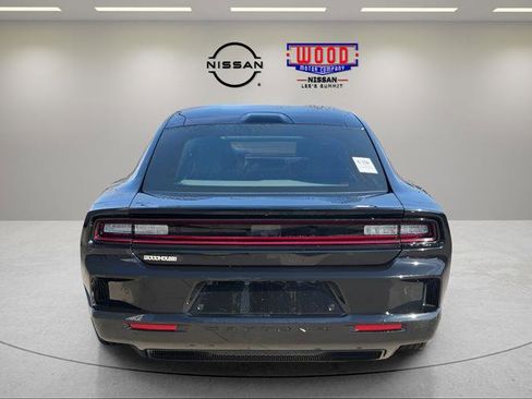 Used 2025 Dodge Charger R/T w/ Plus Group image 2