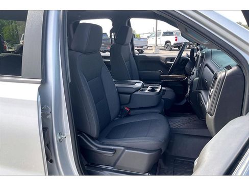 Used 2022 Chevrolet Silverado 1500 RST AWD/4WD image 8