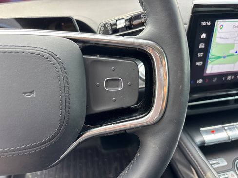 Certified 2026 Lincoln Nautilus Premier AWD/4WD image 18