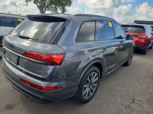 Used 2023 Audi Q7 2.0T Premium Plus AWD/4WD image 4