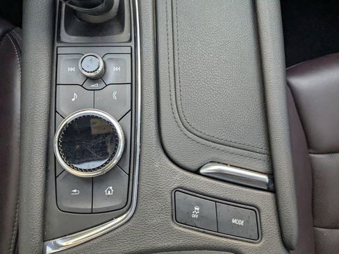 Used 2022 Cadillac XT6 Premium Luxury image 21