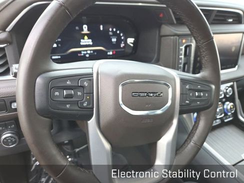 Used 2023 GMC Yukon XL Denali w/ Max Trailering Package image 43