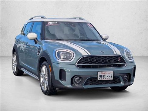 Used 2023 MINI Cooper Countryman S w/ Signature Upholstery Package image 3