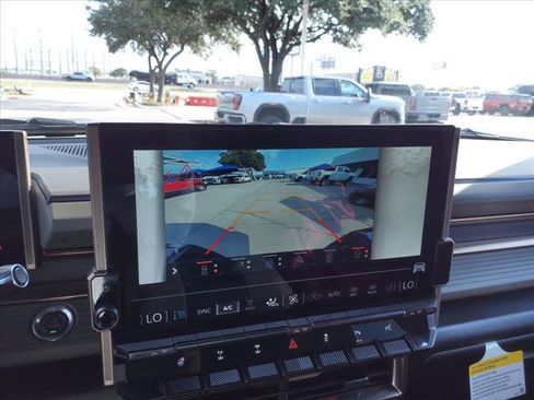 New 2025 GMC Hummer EV 3X w/ Extreme Off-Road Package image 10