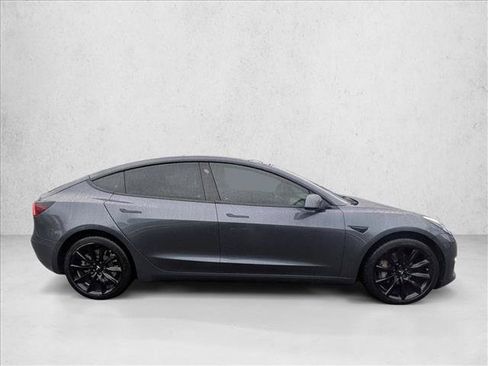 Used 2018 Tesla Model 3 Long Range AWD/4WD image 4