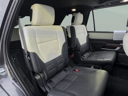 Used 2025 Toyota Sequoia Capstone image 25