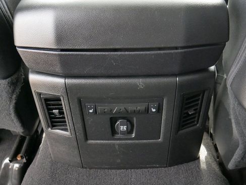 Used 2017 RAM 2500 Laramie w/ Sport Appearance Group image 30