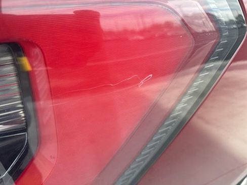 Used 2019 Ford Expedition Platinum image 4