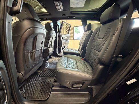 Used 2025 Kia Telluride SX X-Line AWD/4WD image 62