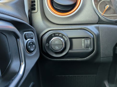Used 2023 Jeep Gladiator Mojave w/ Cold Weather Group AWD/4WD image 24