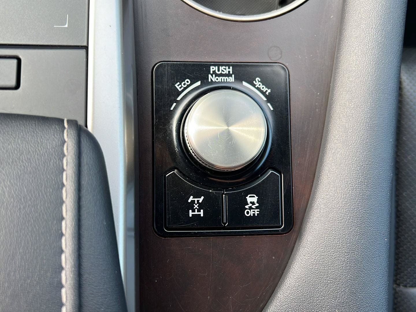 Used 2022 Lexus RX 350 AWD w/ Premium Package image 15