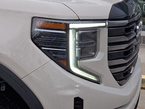 New 2026 GMC Sierra 1500 AT4 w/ AT4 Premium Package AWD/4WD image 9