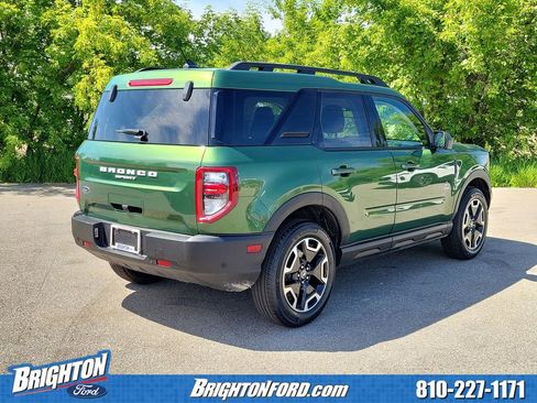 Certified 2023 Ford Bronco Sport Outer Banks w/ Tech Package AWD/4WD image 4
