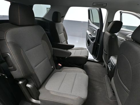 Used 2021 Chevrolet Traverse LT AWD/4WD image 49