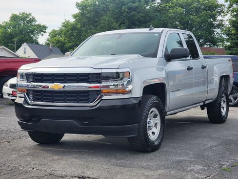 Used 2019 Chevrolet Silverado 1500 W/T w/ WT Convenience Package AWD/4WD image 3