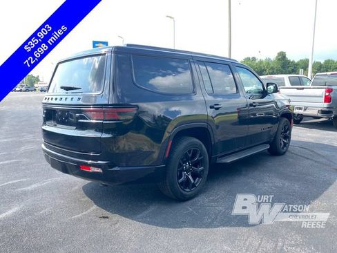 Used 2024 Jeep Wagoneer Series II AWD/4WD image 9