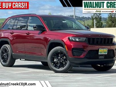 New 2025 Jeep Grand Cherokee Altitude