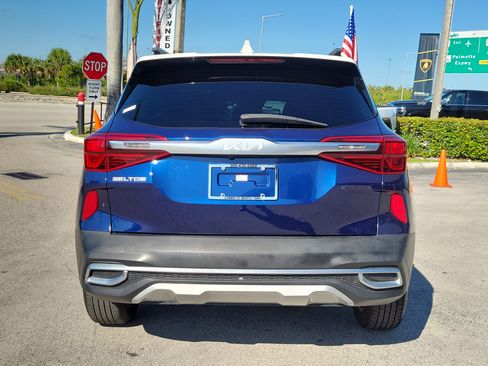 Used 2023 Kia Seltos S FWD image 6