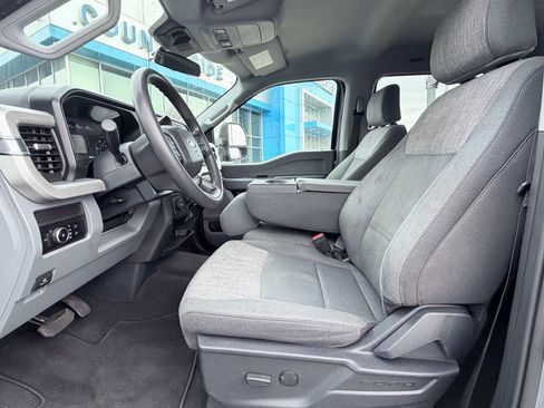 Used 2024 Ford F350 XLT image 22